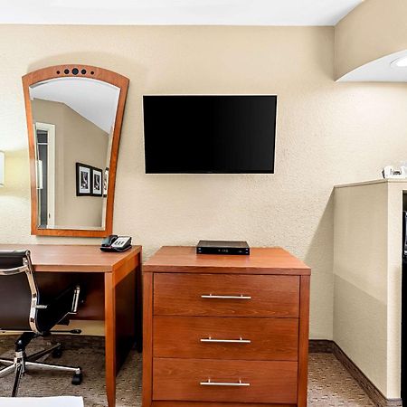 Comfort Inn Modesto Eksteriør billede